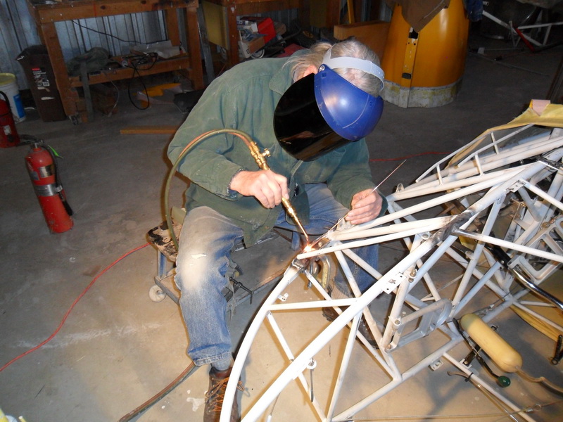 Rich R repairing the Solitaire - May 2011